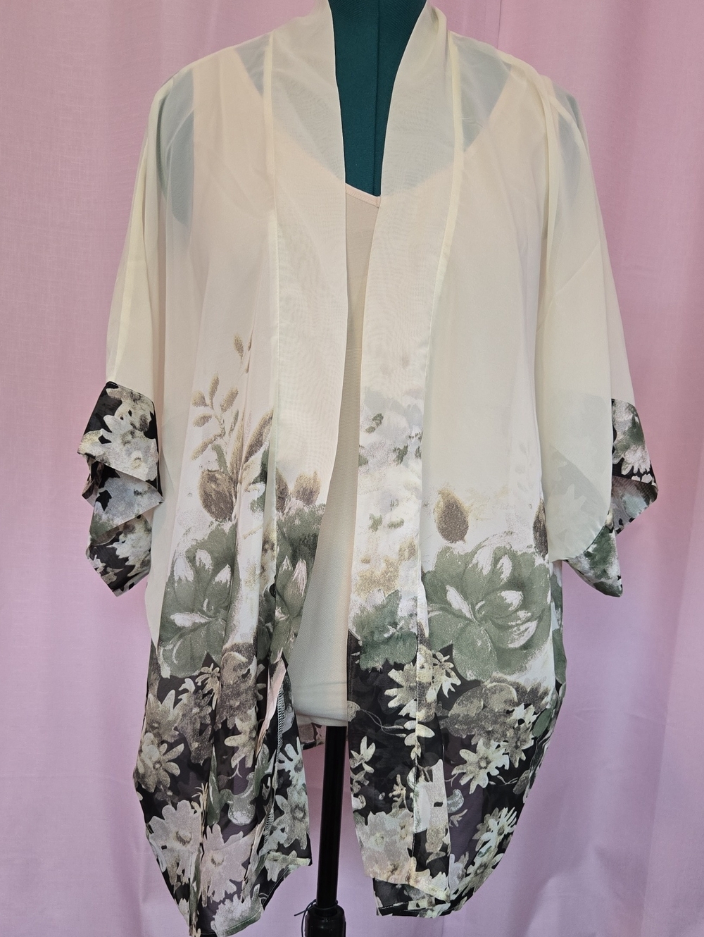 WEIYAN Sheer Floral Kimono in Ivory and Olive